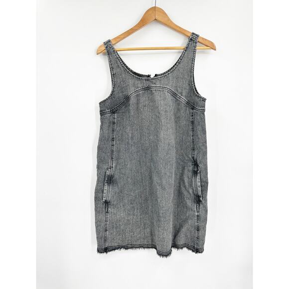 Natural Life JJ Gray Denim Scoop Neck Jumper Tank Mini Dress Size Medium - Picture 2 of 4